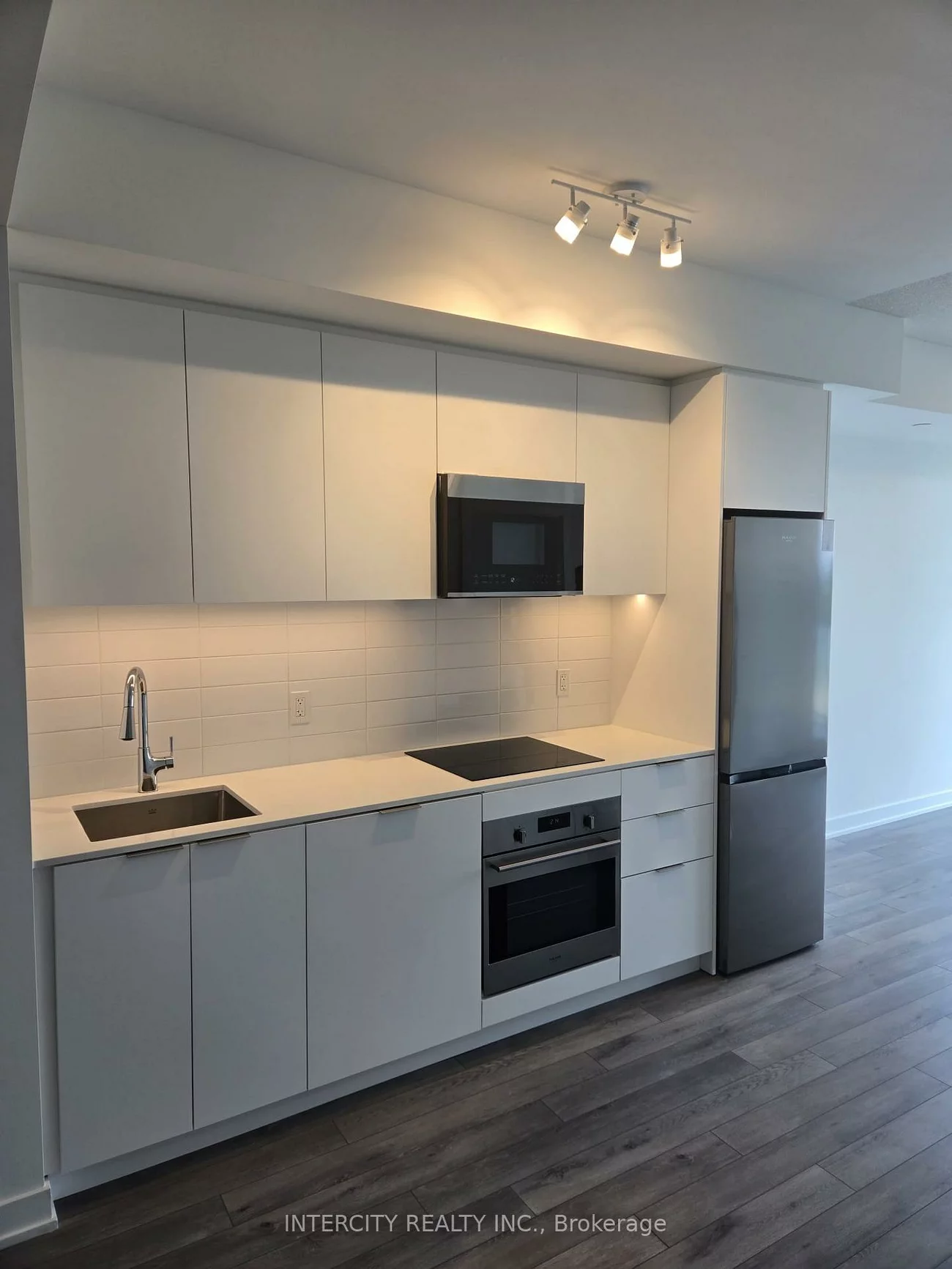 15, Skyridge, Bram East, Brampton