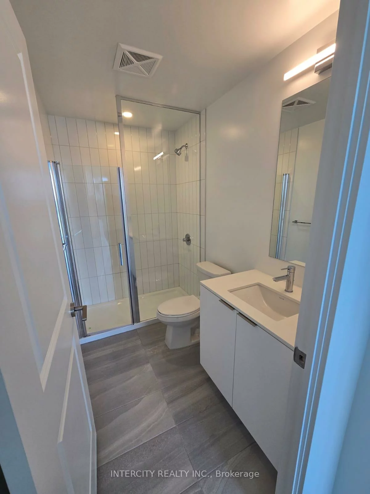 15, Skyridge, Bram East, Brampton