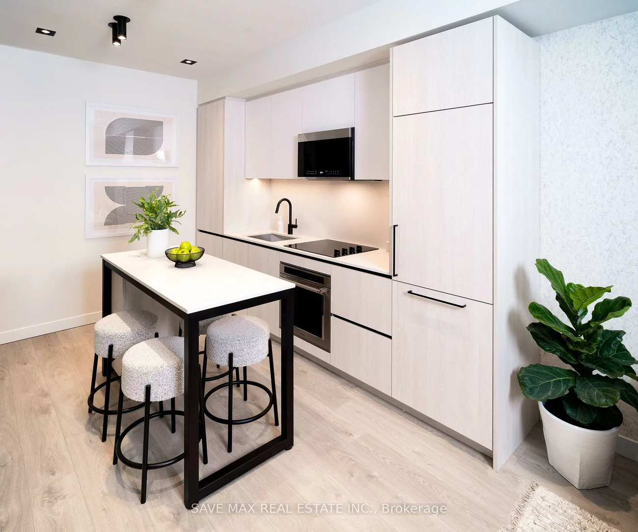 209, Steeles, Fletcher's Creek South, Brampton