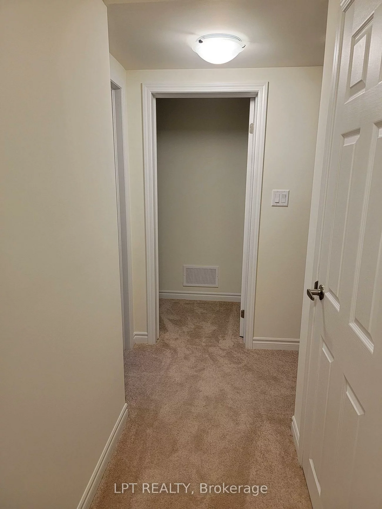 240, Lagerfeld, Northwest Brampton, Brampton
