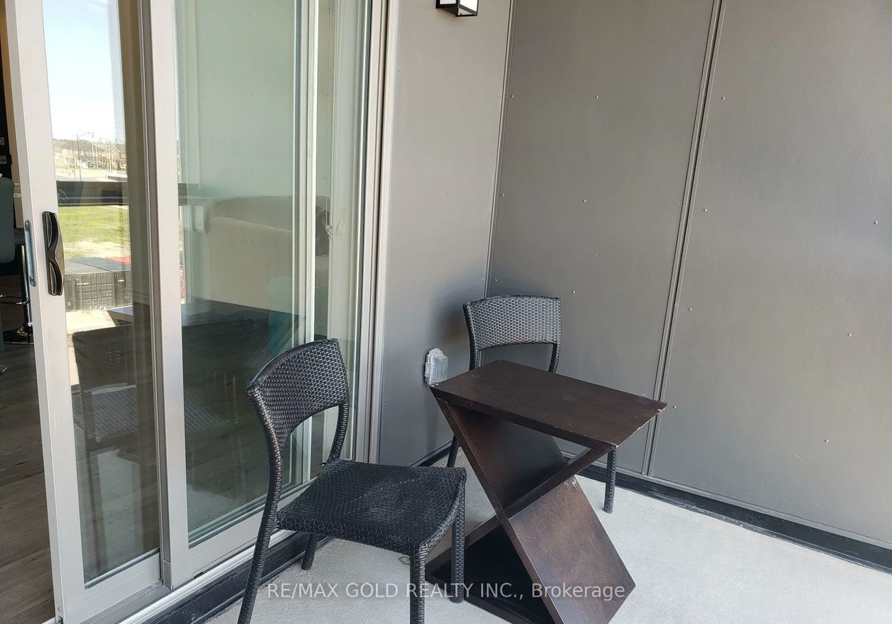 200, Lagerfeld, Northwest Brampton, Brampton