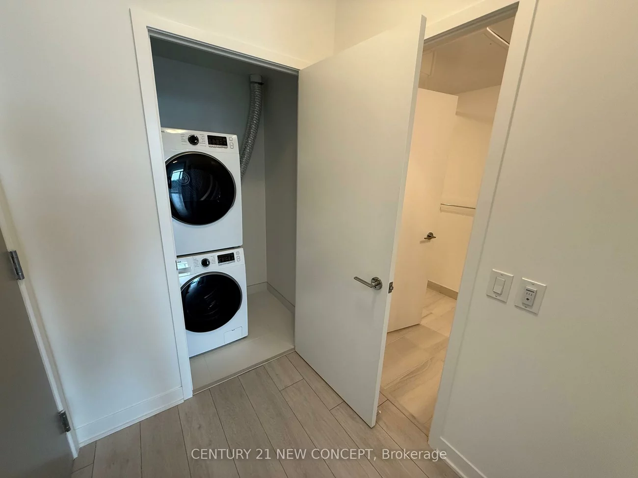 260, Malta, Fletcher's Creek South, Brampton