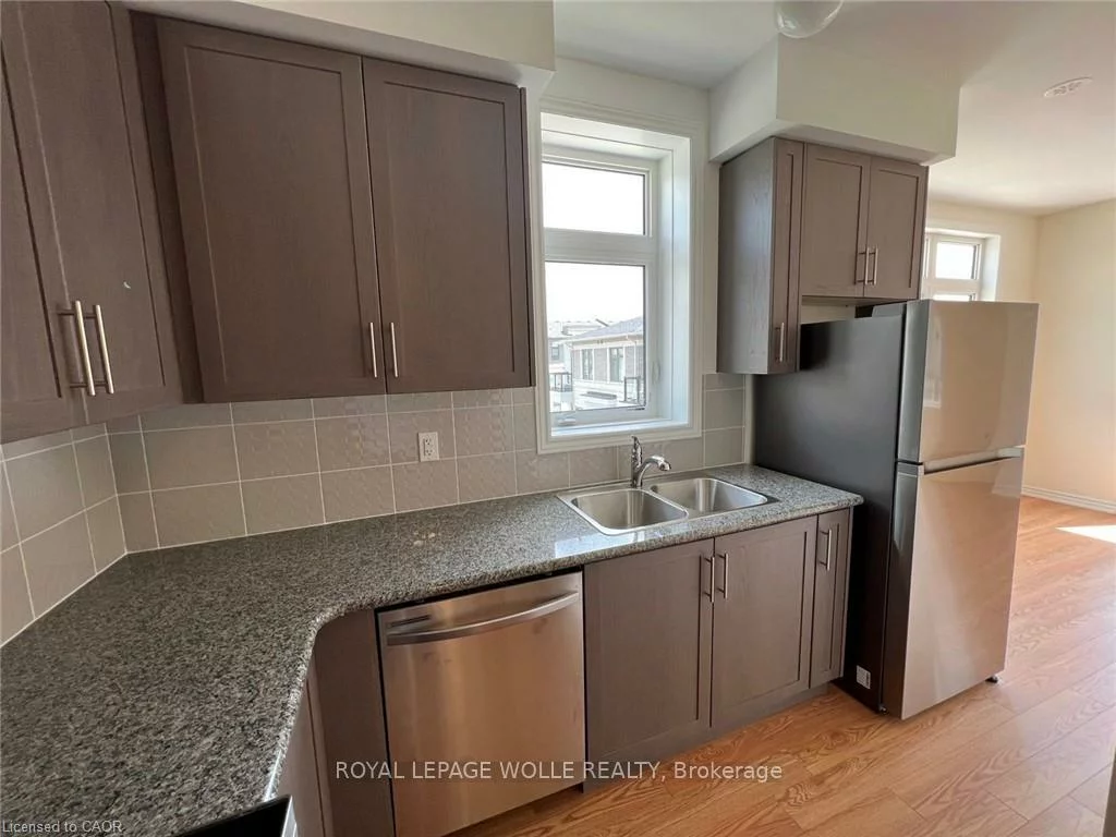 10, HALLIFORD, Goreway Drive Corridor, Brampton