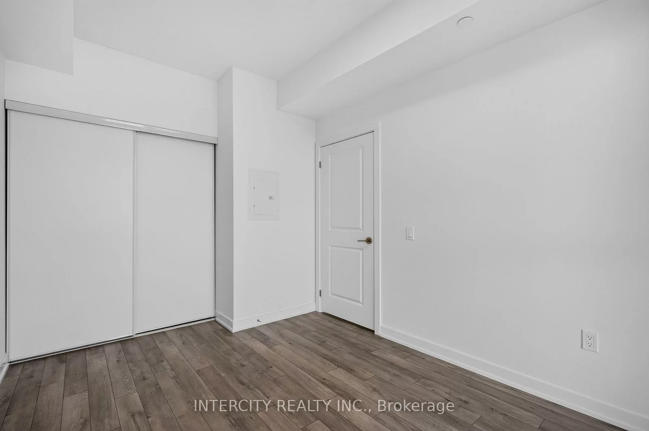 15, Skyridge, Bram East, Brampton