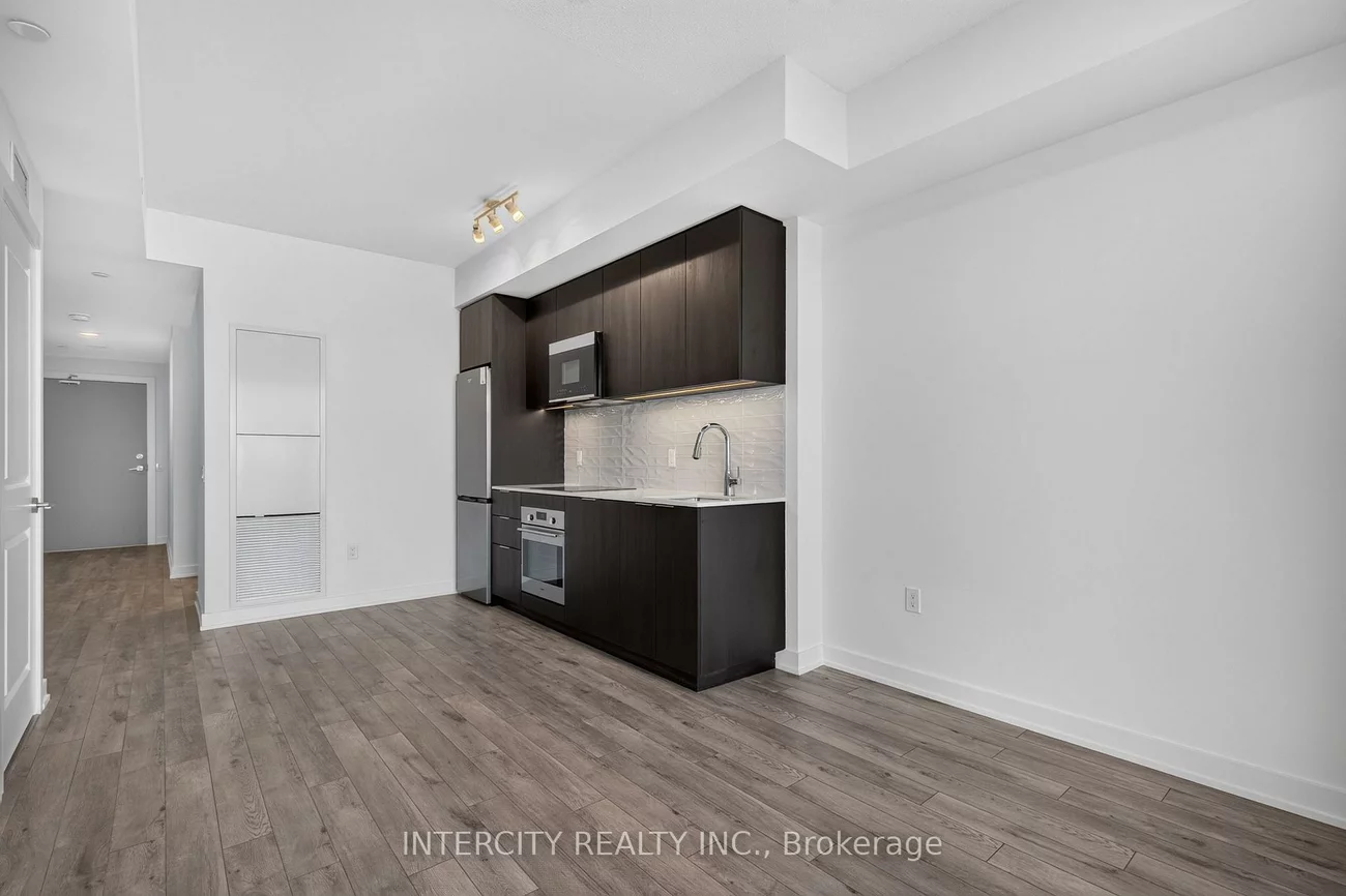 15, Skyridge, Bram East, Brampton