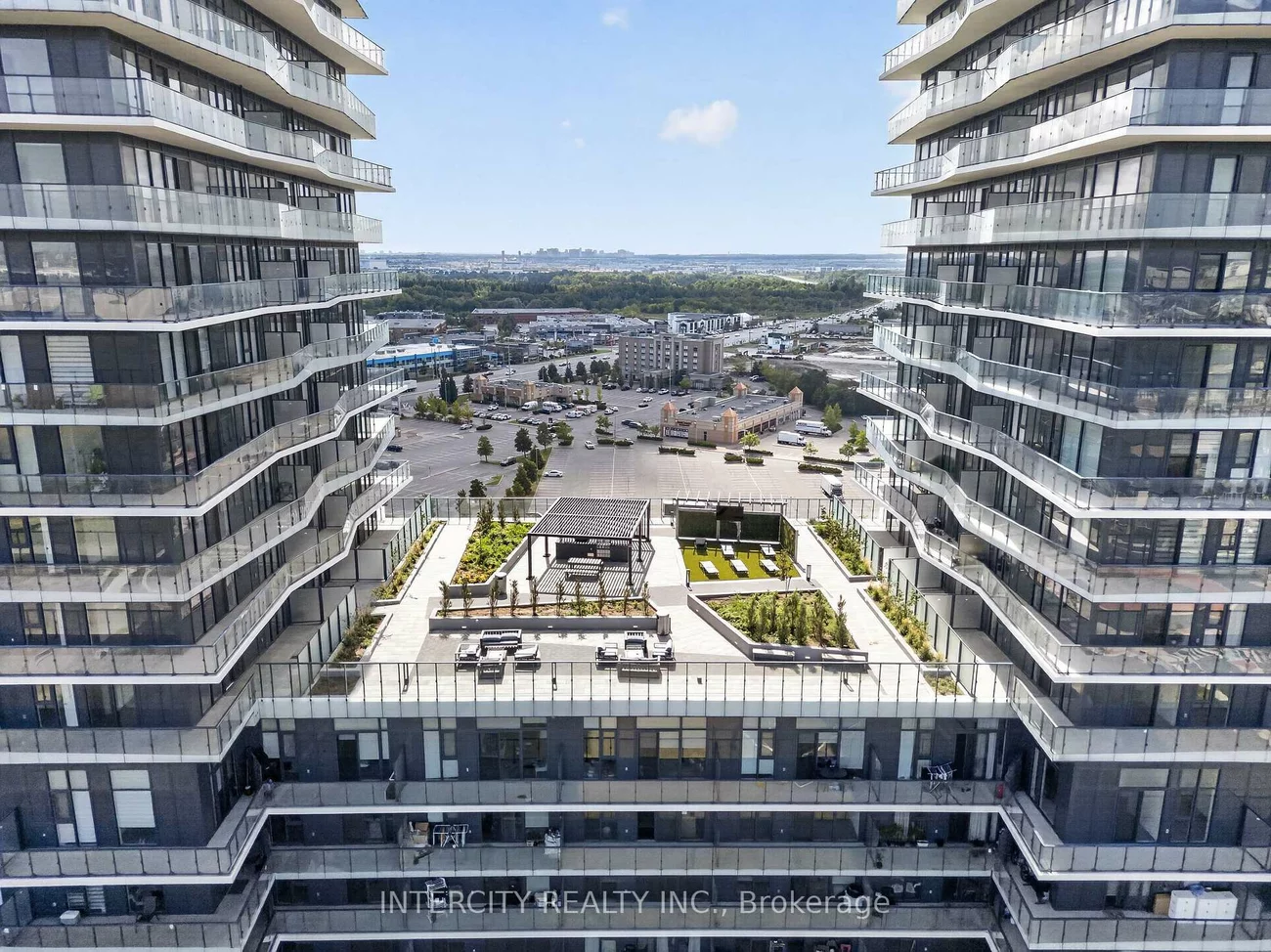 15, Skyridge, Bram East, Brampton