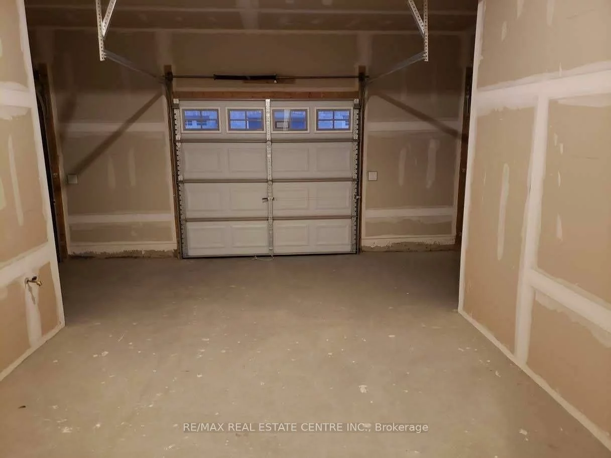1, Beckenrose, Bram West, Brampton