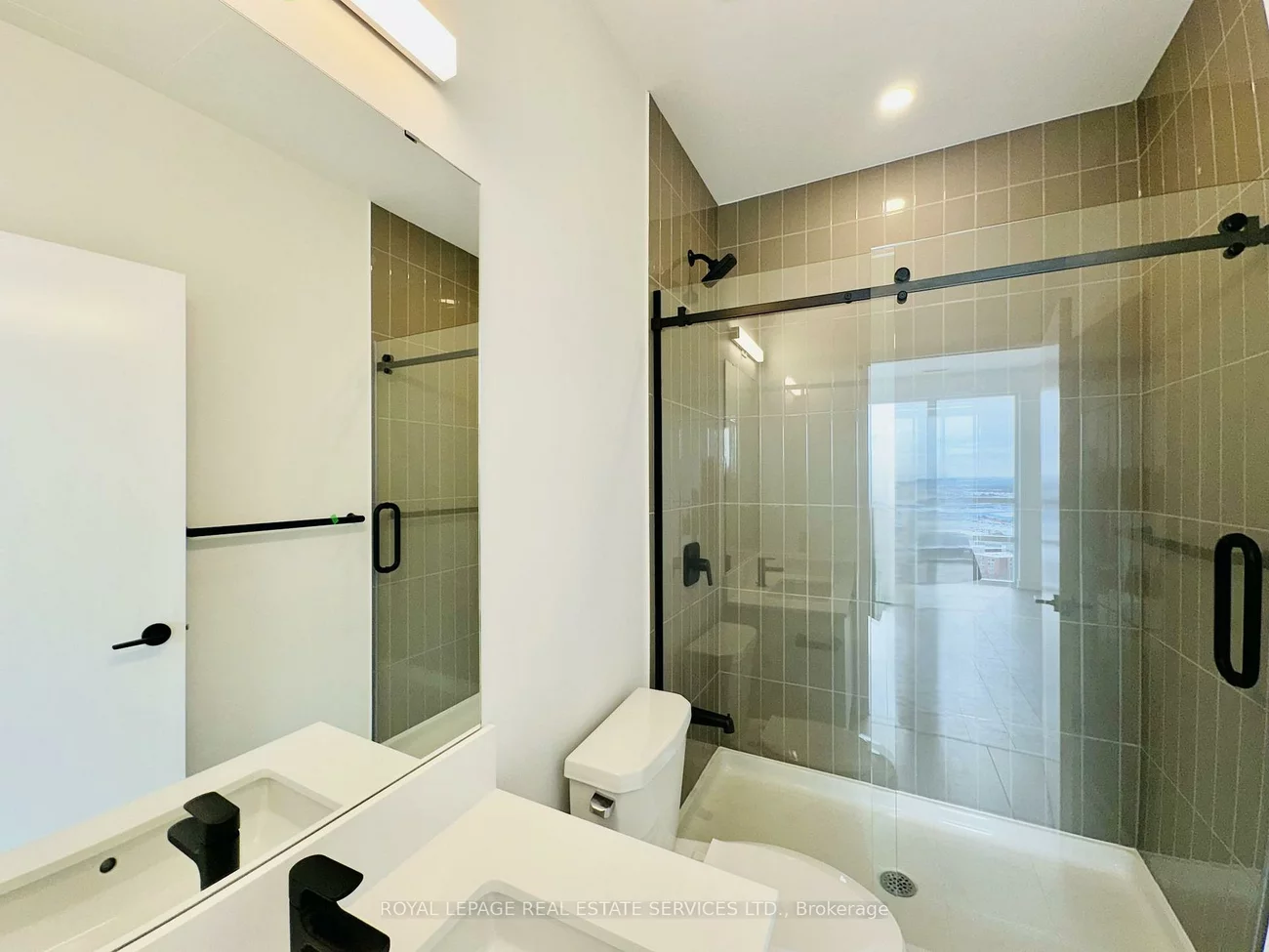 225, Malta, Fletcher's Creek South, Brampton
