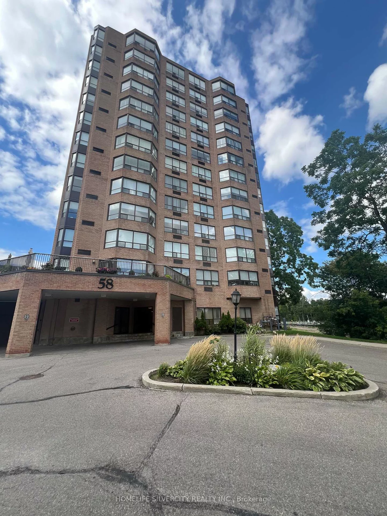 58, Church, Downtown Brampton, Brampton