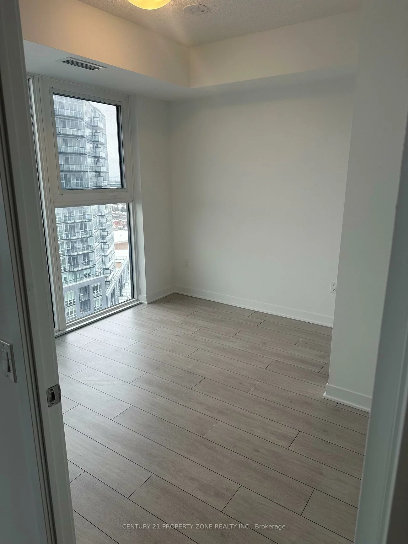 260, Malta, Fletcher's Creek South, Brampton