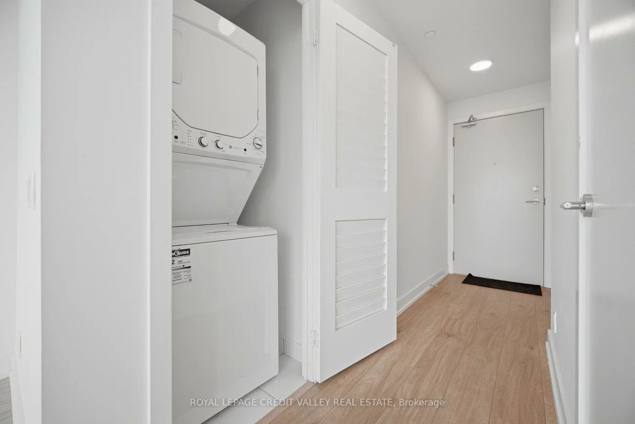 225, Veterans, Northwest Brampton, Brampton