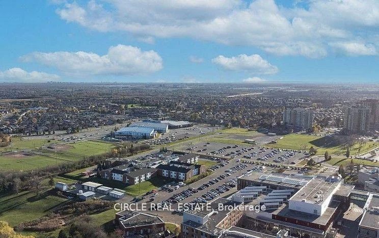 225, Malta, Fletcher's Creek South, Brampton