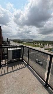 50, SKY HARBOUR, Bram West, Brampton