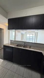 50, SKY HARBOUR, Bram West, Brampton