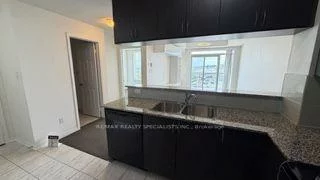 50, SKY HARBOUR, Bram West, Brampton