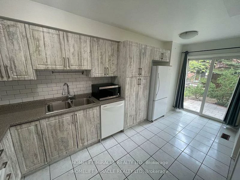 10, Cherrytree, Fletcher's Creek South, Brampton