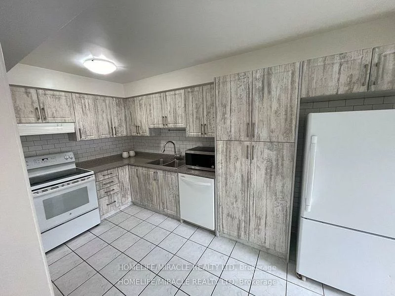 10, Cherrytree, Fletcher's Creek South, Brampton