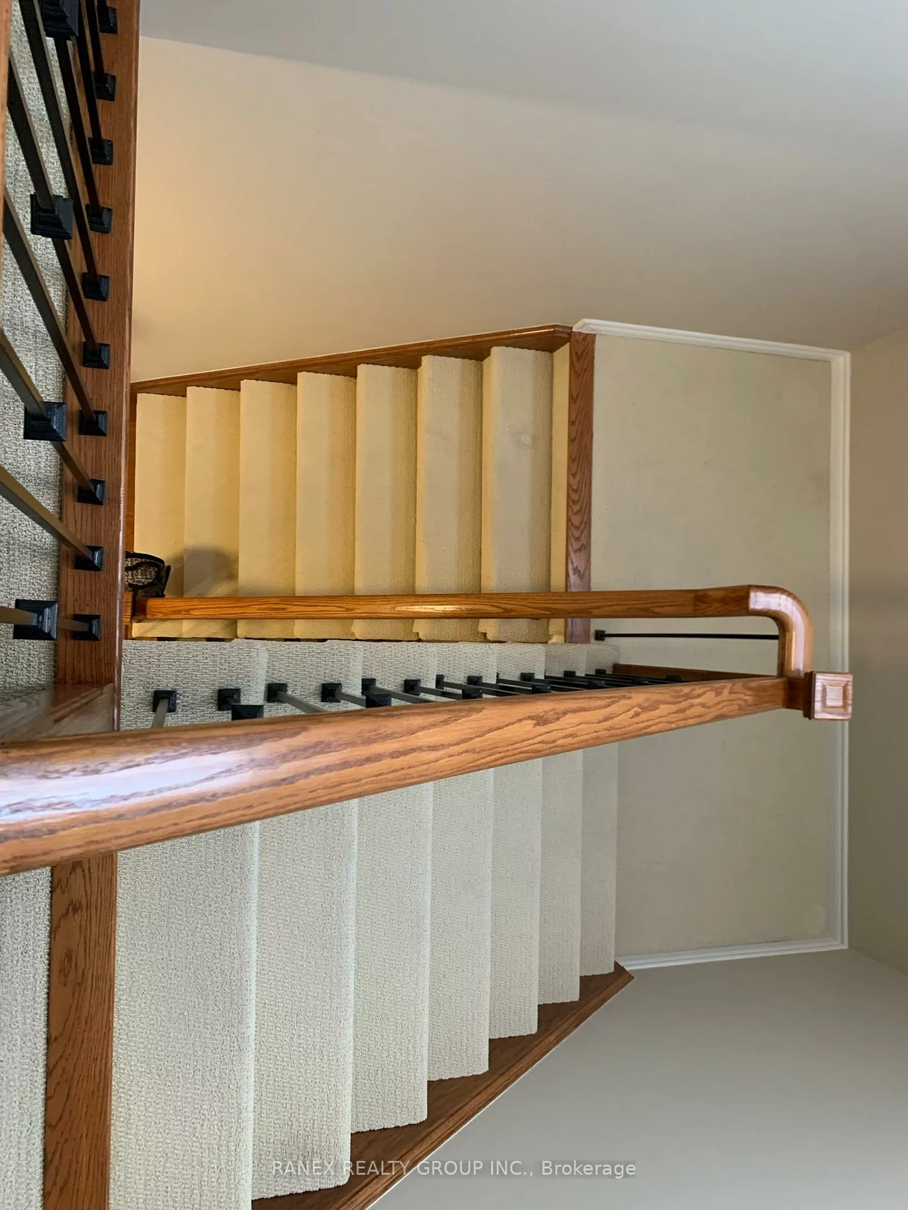 44, Locust, Sandringham-Wellington, Brampton