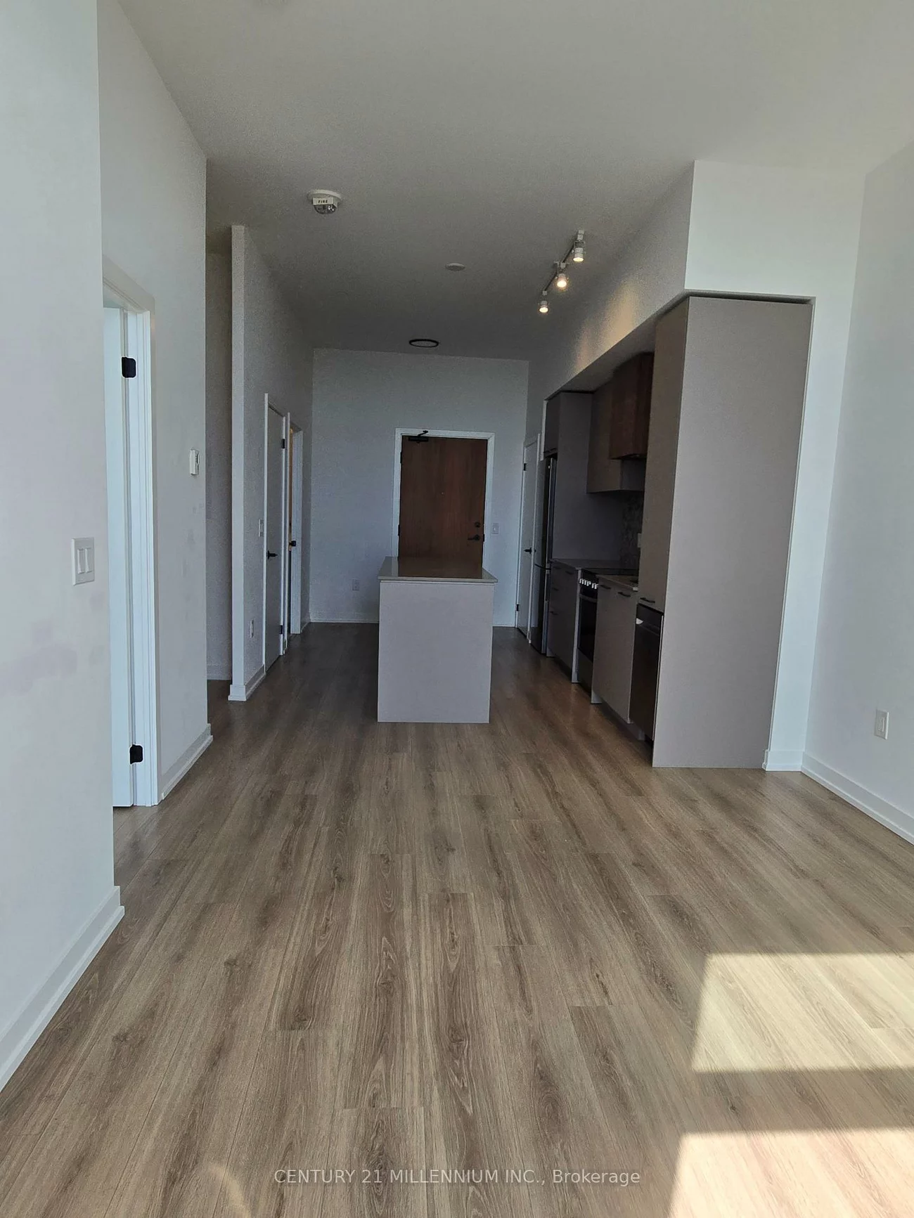 10, Lagerfeld, Northwest Brampton, Brampton