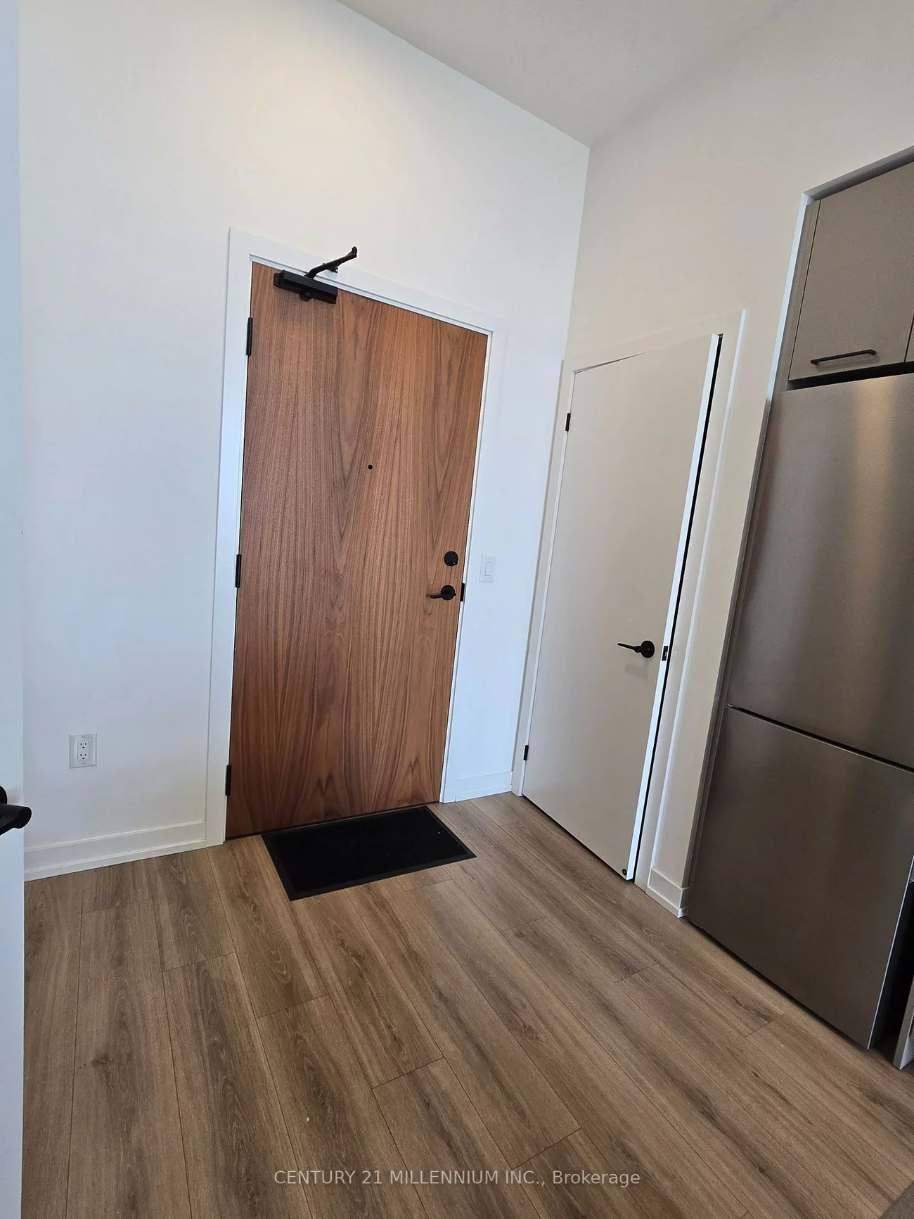 10, Lagerfeld, Northwest Brampton, Brampton