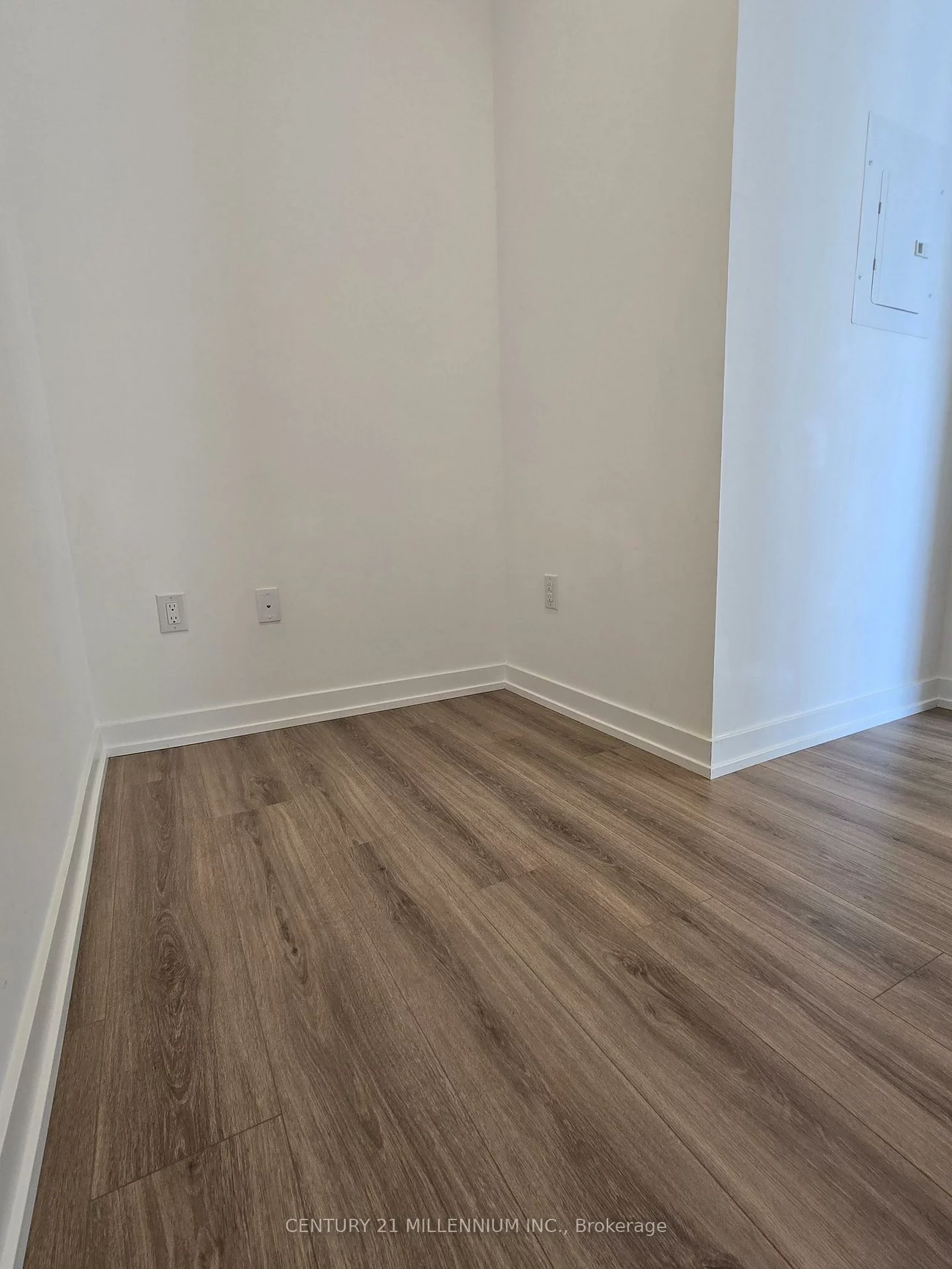 10, Lagerfeld, Northwest Brampton, Brampton