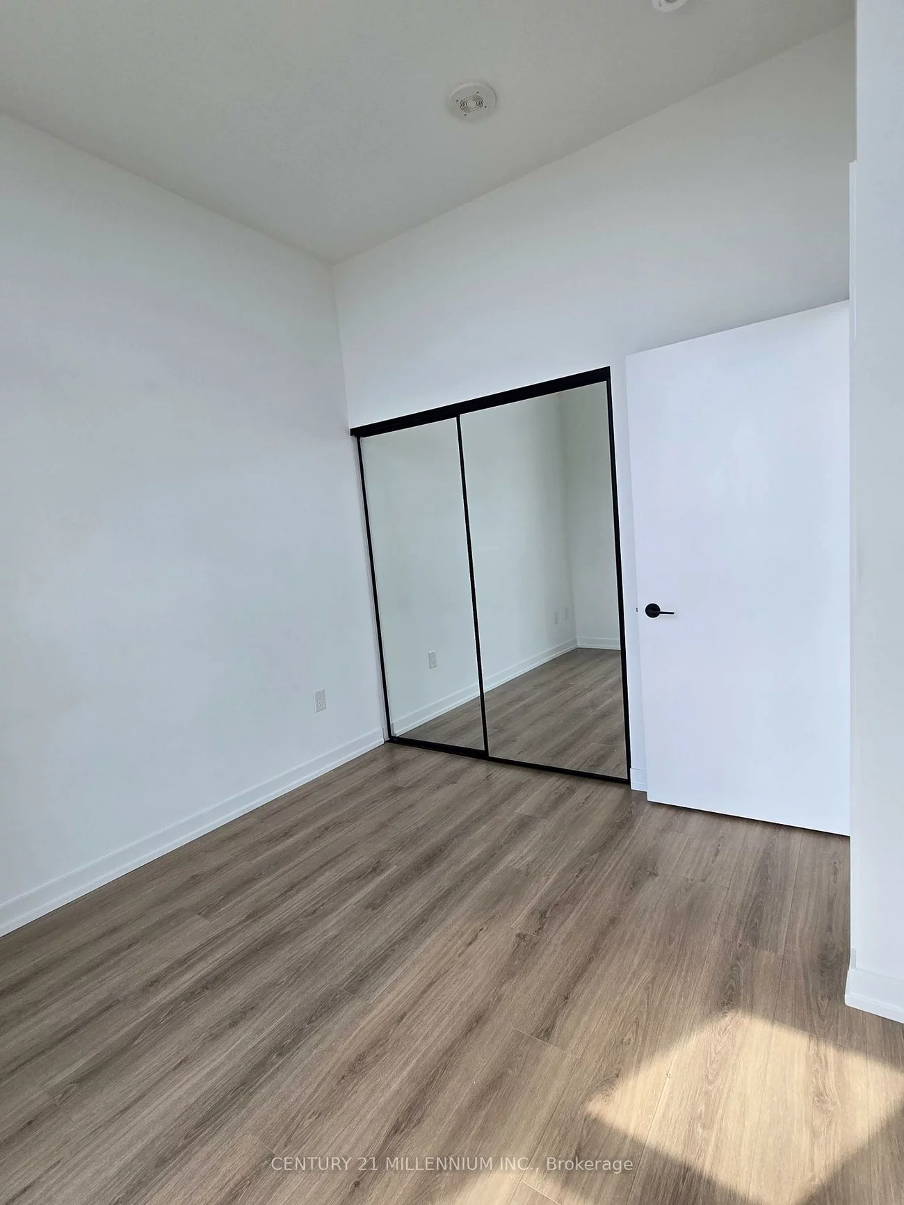 10, Lagerfeld, Northwest Brampton, Brampton