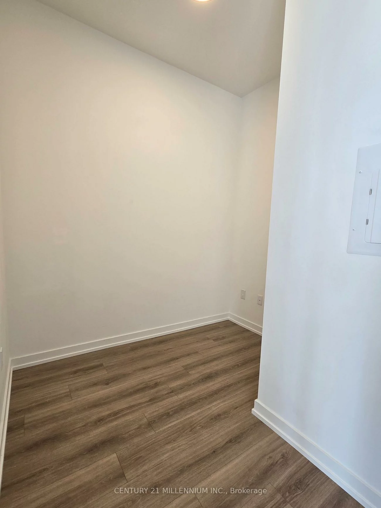 10, Lagerfeld, Northwest Brampton, Brampton