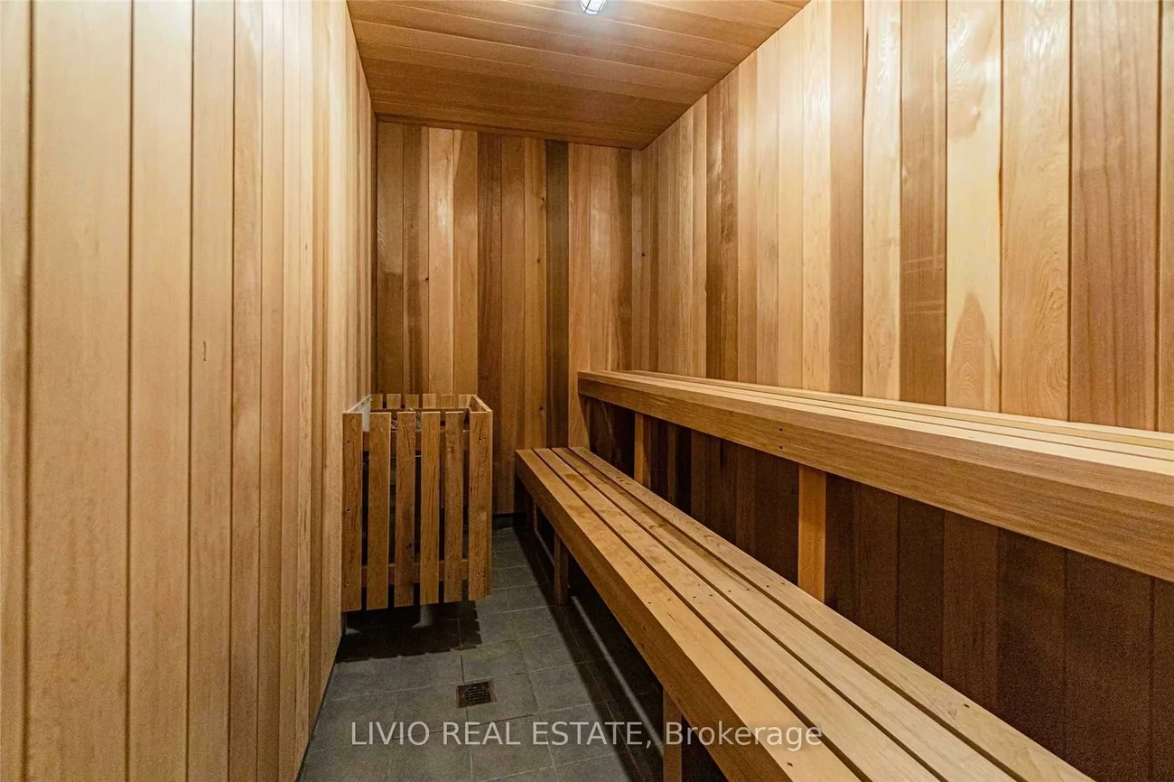 10, Laurelcrest, Queen Street Corridor, Brampton