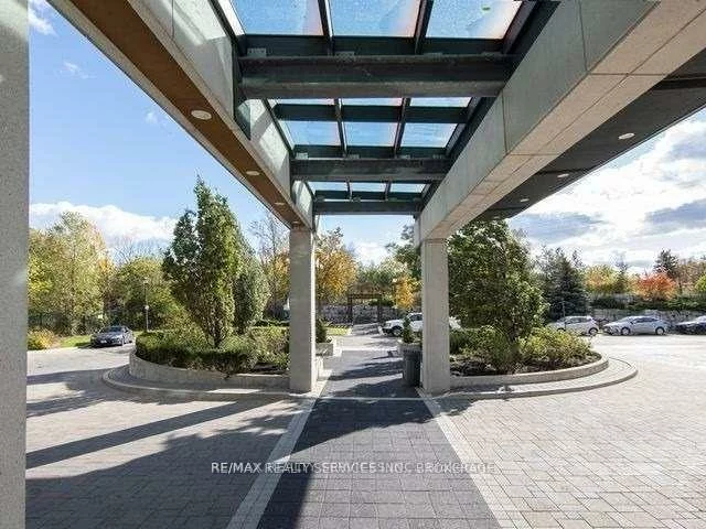 100, John, Downtown Brampton, Brampton