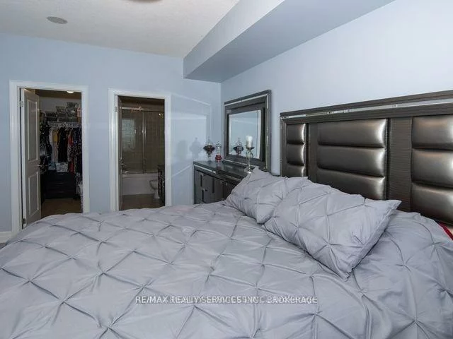 100, John, Downtown Brampton, Brampton