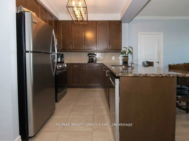 100, John, Downtown Brampton, Brampton