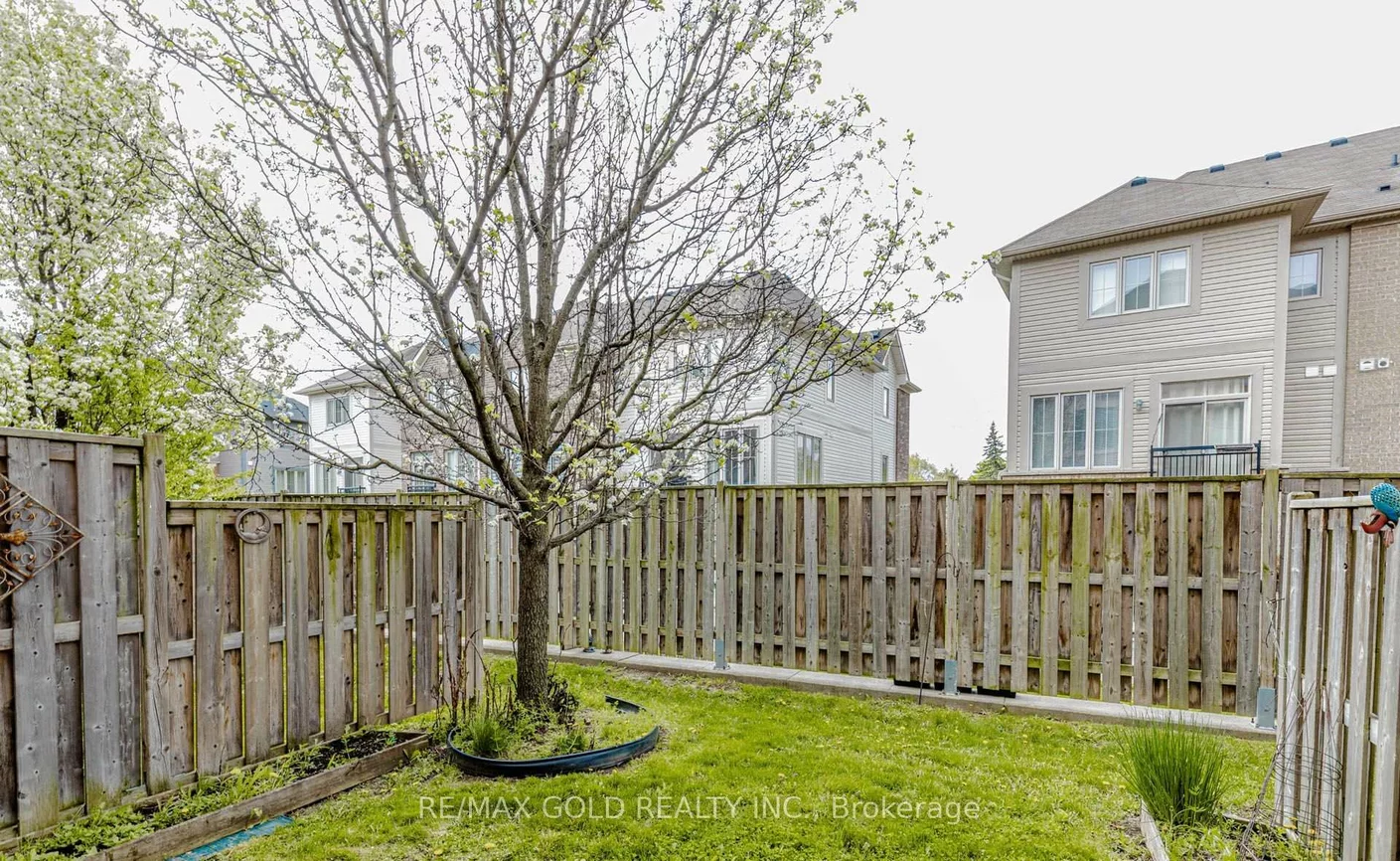 12, Cailiff, Bram West, Brampton