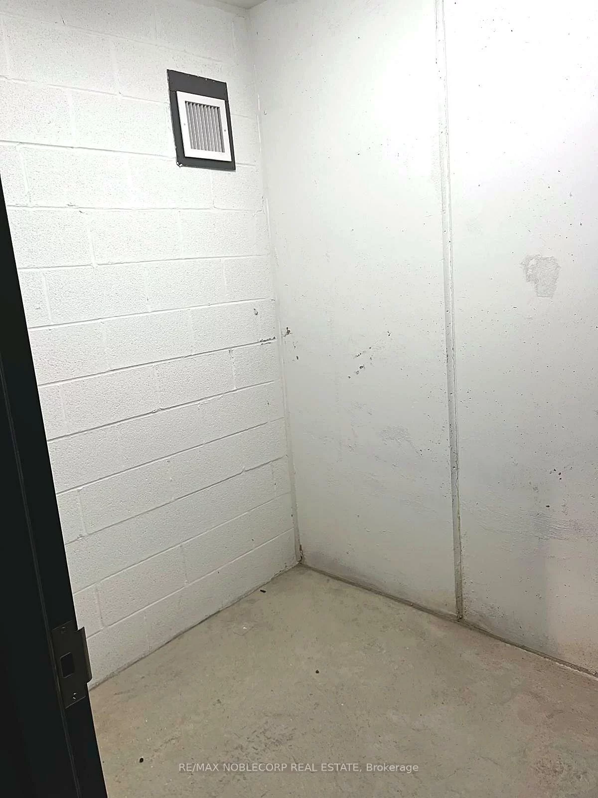 225, Veterans, Northwest Brampton, Brampton