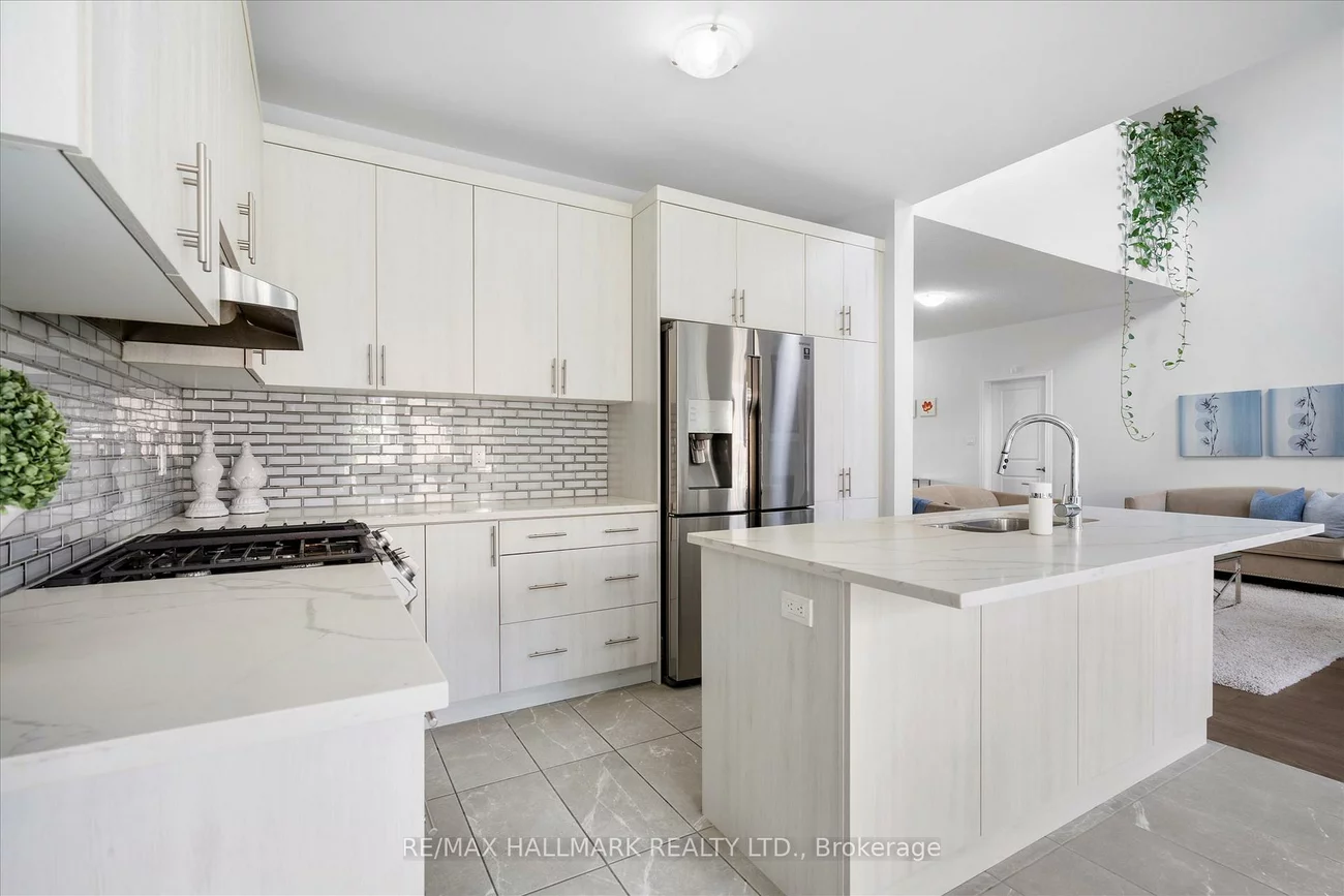 13, Tea Rose, Sandringham-Wellington, Brampton