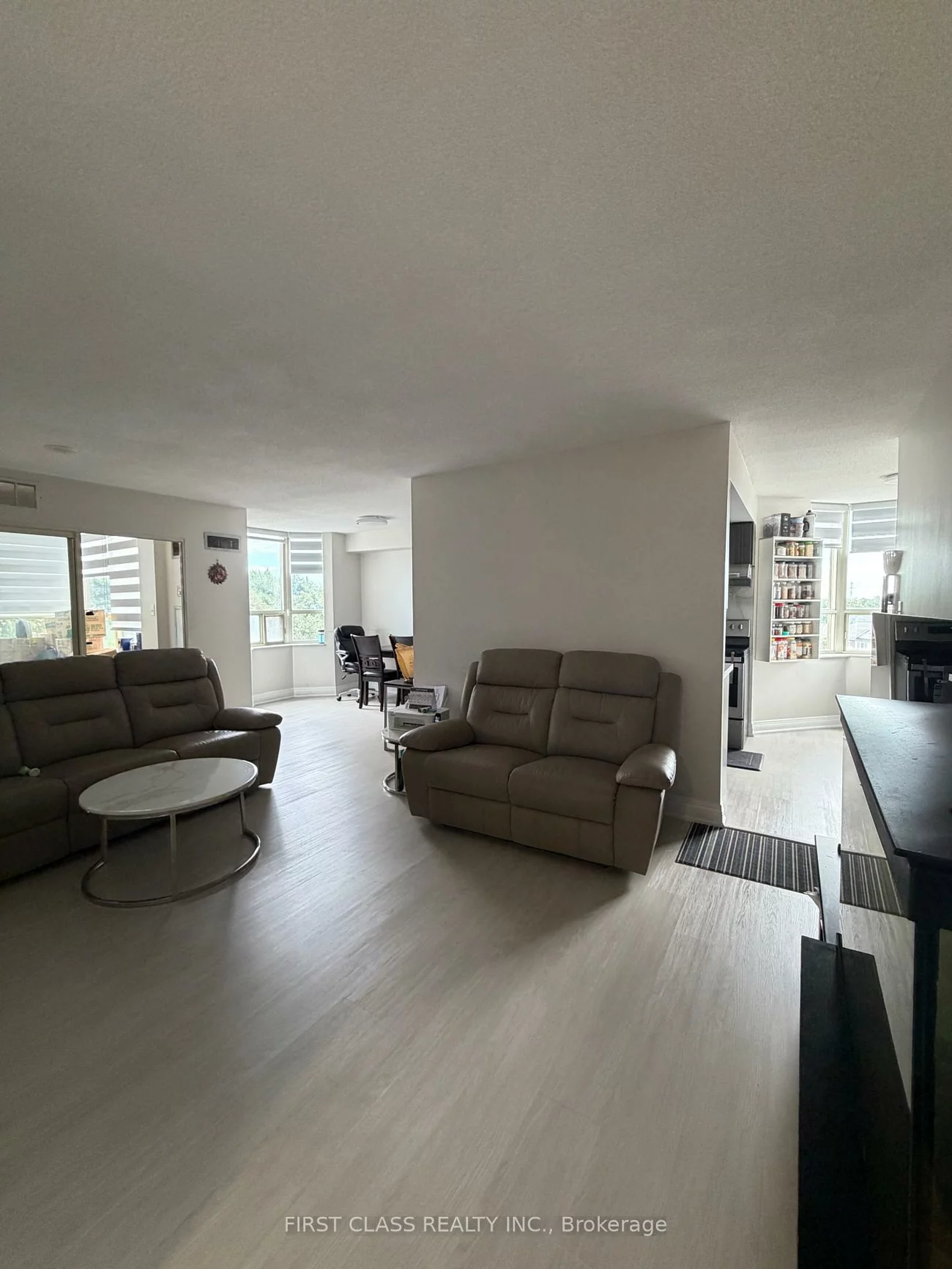 30, Malta, Fletcher's Creek South, Brampton