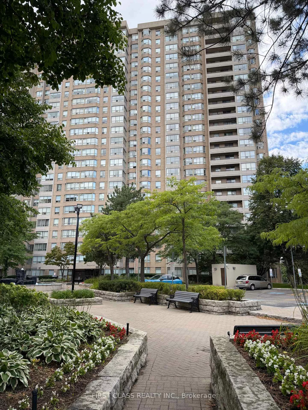 30, Malta, Fletcher's Creek South, Brampton