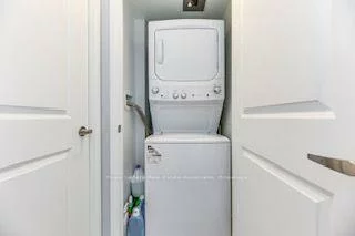 40, Via Rosedale, Sandringham-Wellington, Brampton