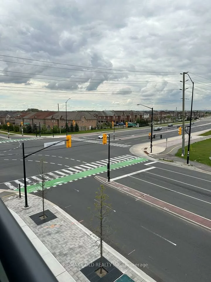 10, Lagerfeld, Northwest Brampton, Brampton