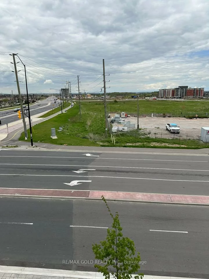 10, Lagerfeld, Northwest Brampton, Brampton