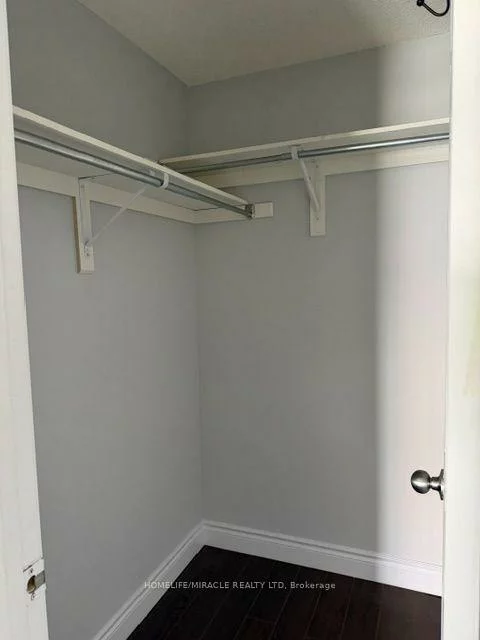 180, Howden, Westgate, Brampton