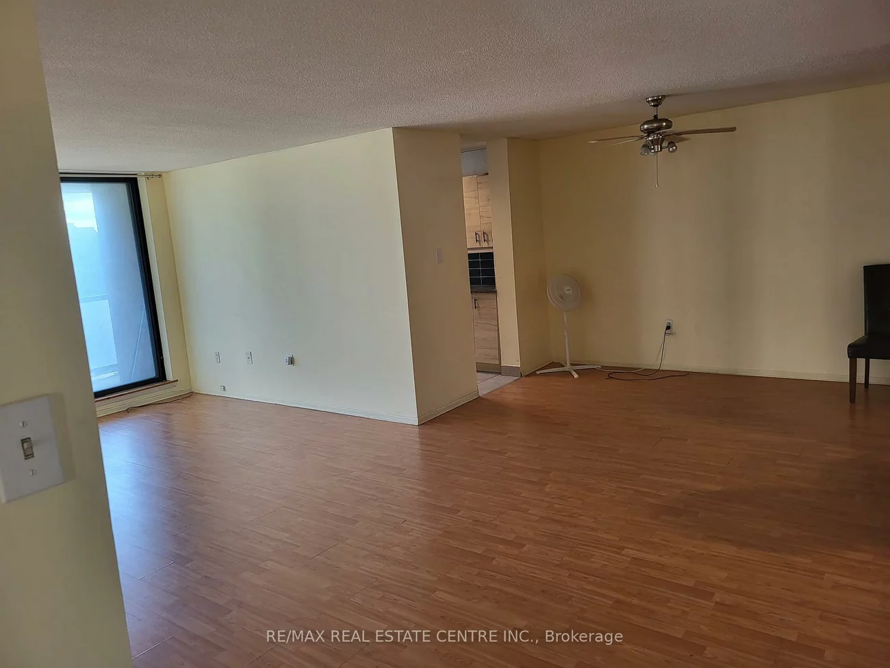 17, Knightsbridge, Queen Street Corridor, Brampton