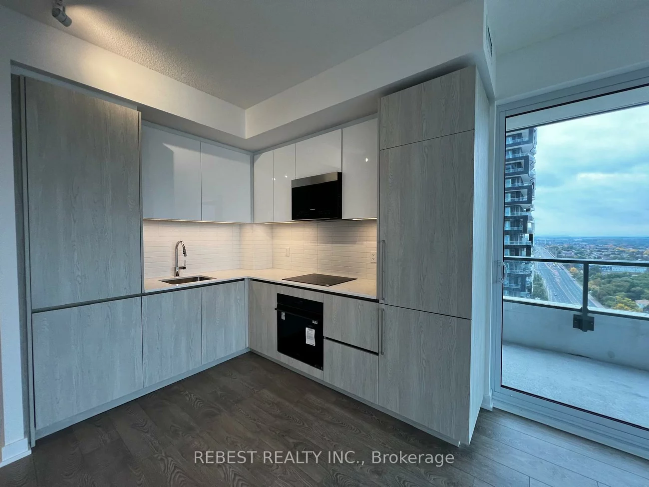 209, Steeles, Fletcher's Creek South, Brampton