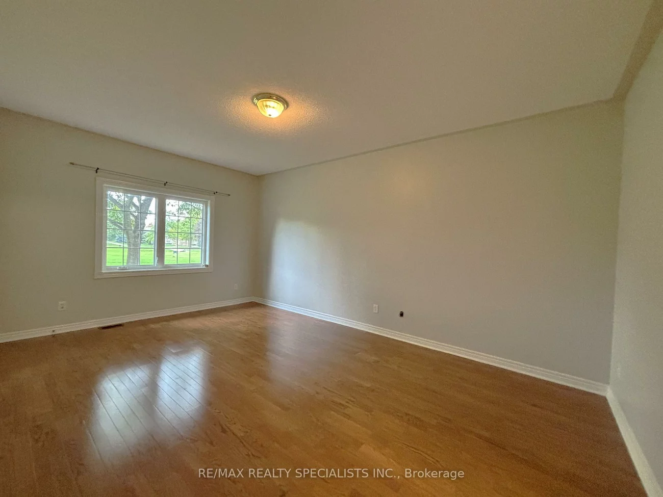 8, Yorkwood, Sandringham-Wellington, Brampton