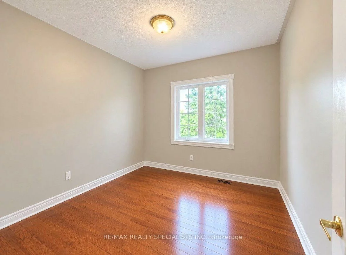 8, Yorkwood, Sandringham-Wellington, Brampton