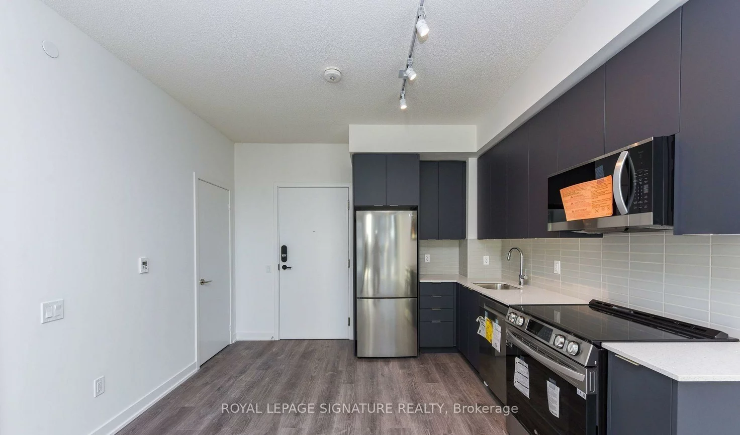 225, Malta, Fletcher's Creek South, Brampton