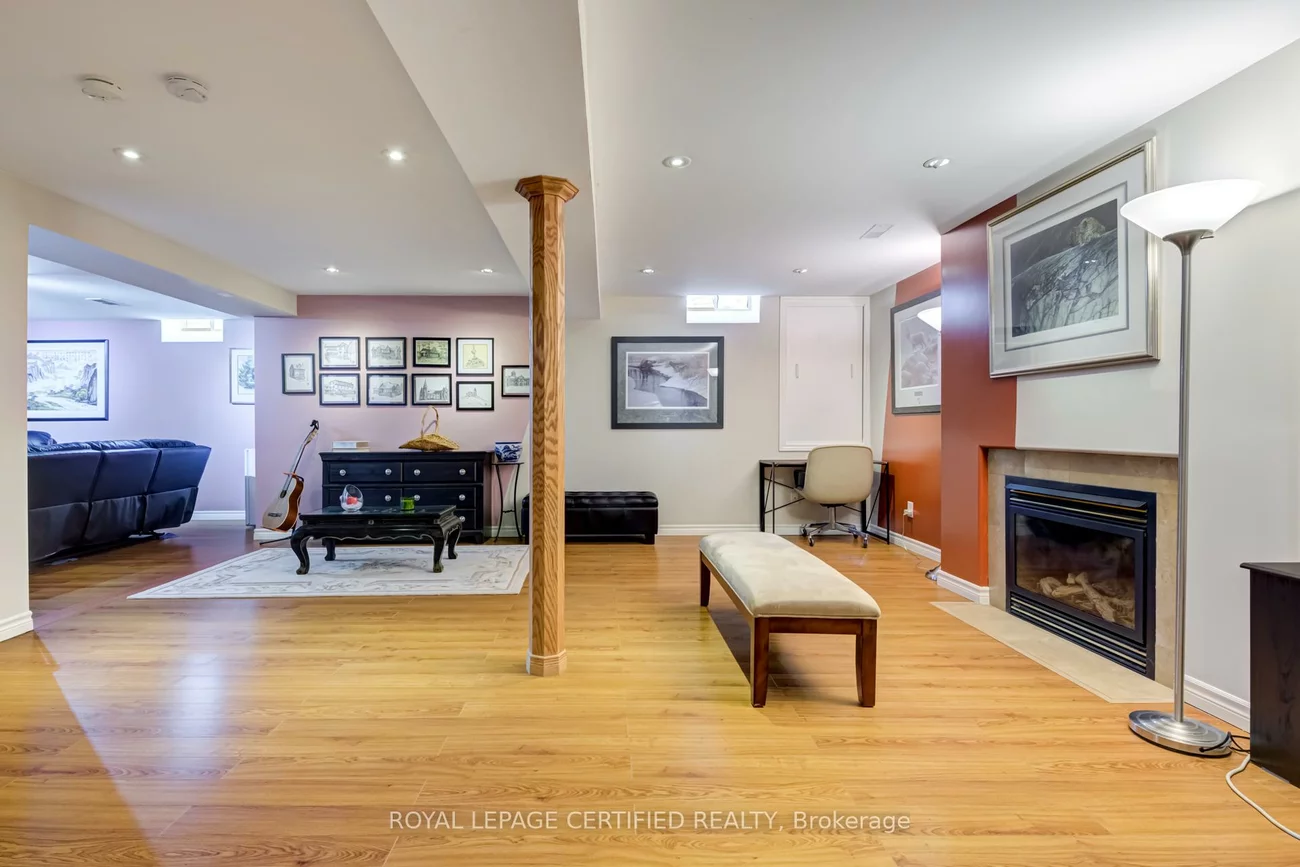 2, Orchard Park, Sandringham-Wellington, Brampton