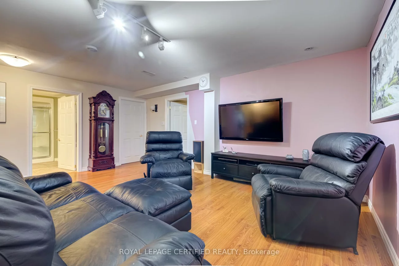 2, Orchard Park, Sandringham-Wellington, Brampton