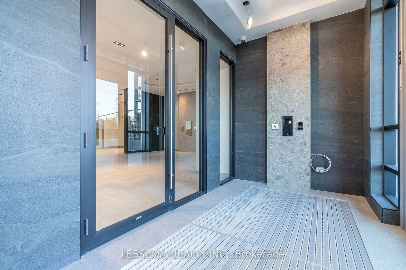 225, Malta, Fletcher's Creek South, Brampton