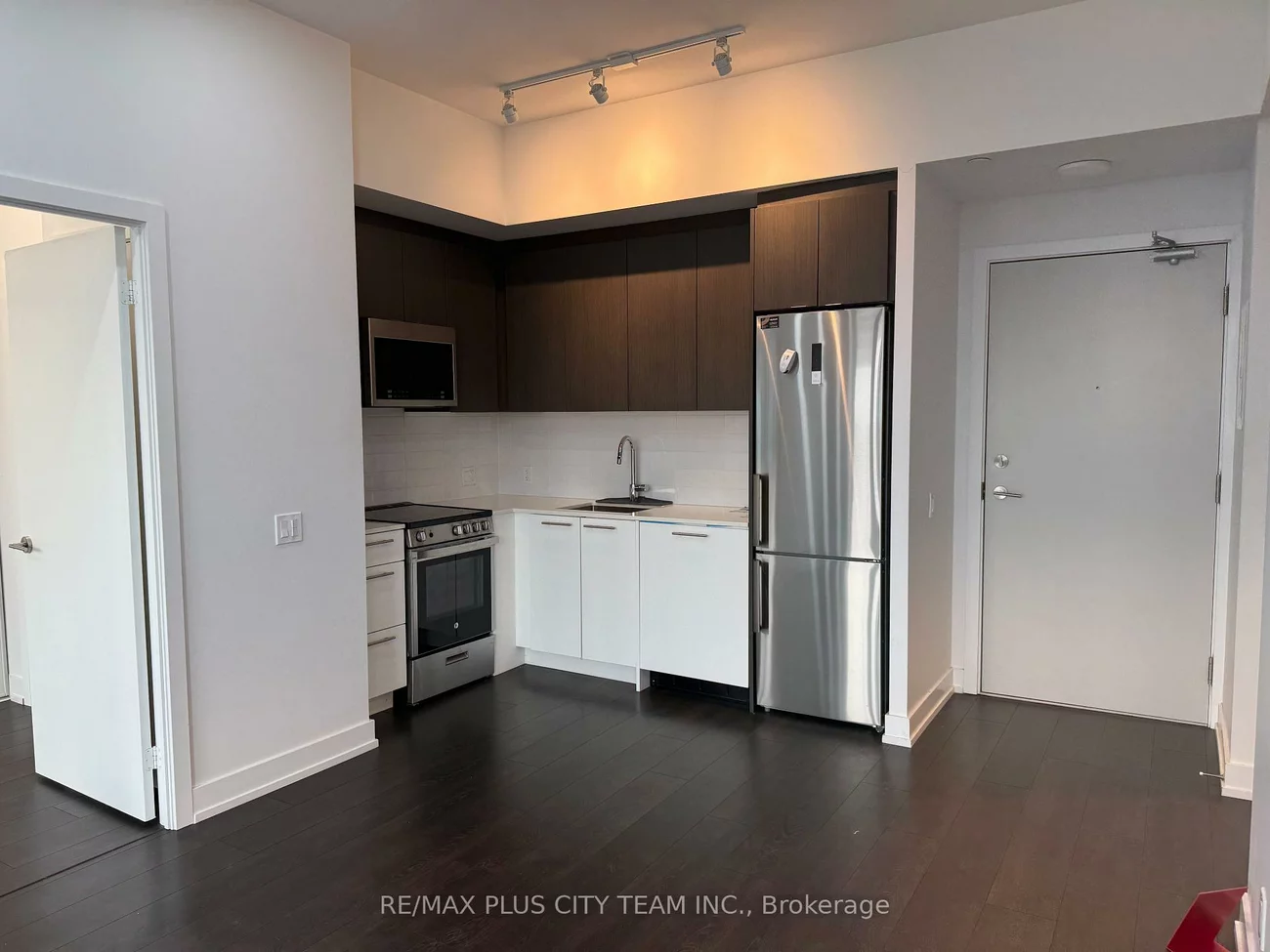 225, Veterans, Northwest Brampton, Brampton