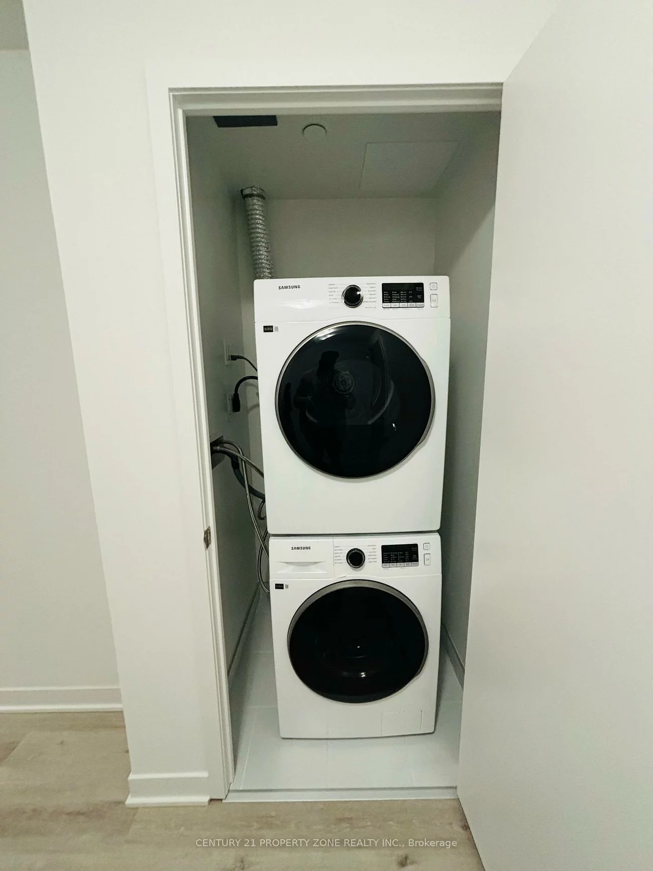 260, Malta, Fletcher's Creek South, Brampton